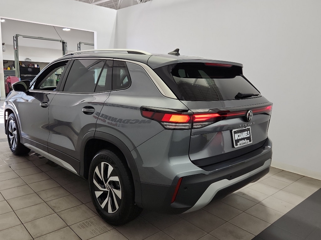 New 2025 Volkswagen Tiguan S SUV