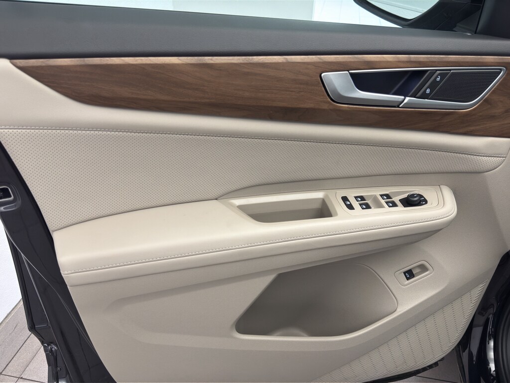 2026 Volkswagen Atlas SE w/Tech - Photo 9
