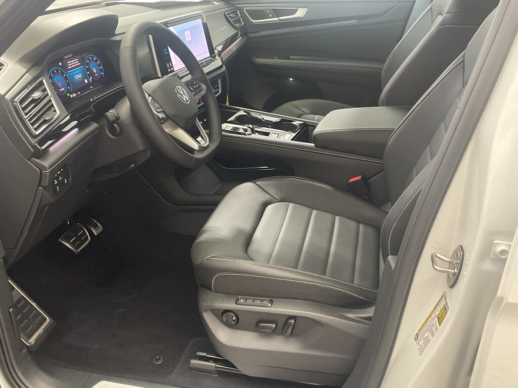 2026 Volkswagen Atlas Cross Sport SEL R-LINE - Photo 8