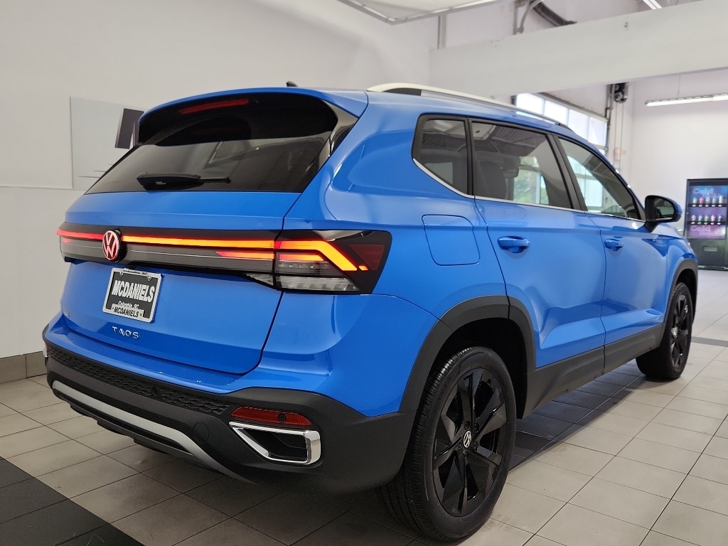 New 2026 Volkswagen Taos SE SUV