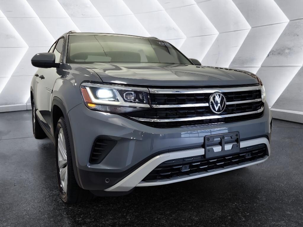 Used 2022 Volkswagen Atlas Cross Sport 2.0T SE w/Technology Sport Utility