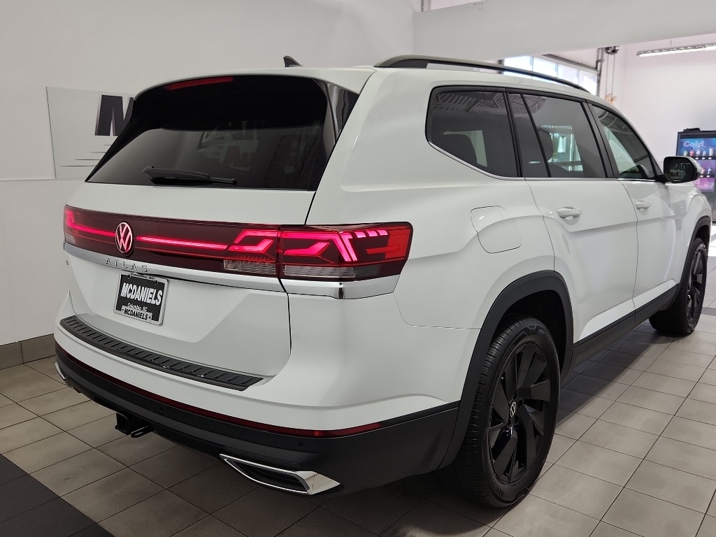New 2026 Volkswagen Atlas 2.0T SE w/Technology SUV