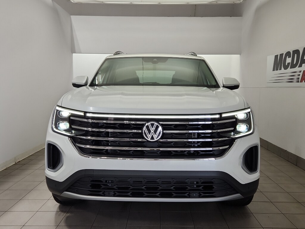 2026 Volkswagen Atlas SE Technology photo 3