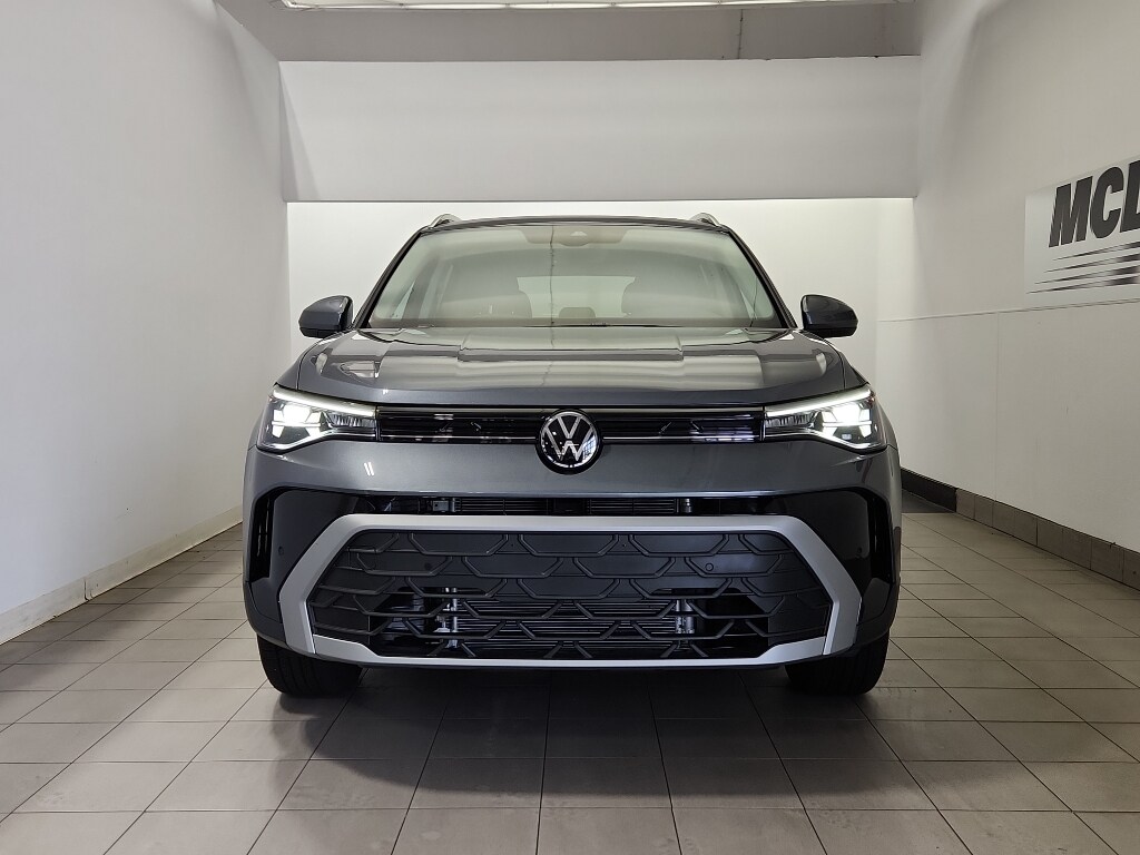 New 2026 Volkswagen Taos SE SUV