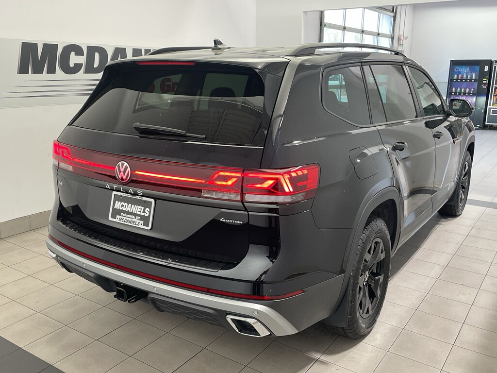 New 2026 Volkswagen Atlas 2.0T Peak Edition SUV
