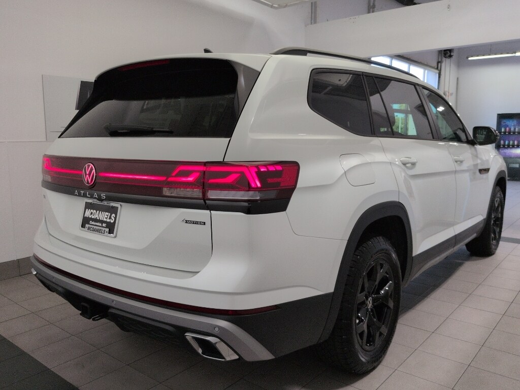 New 2026 Volkswagen Atlas 2.0T Peak Edition SUV