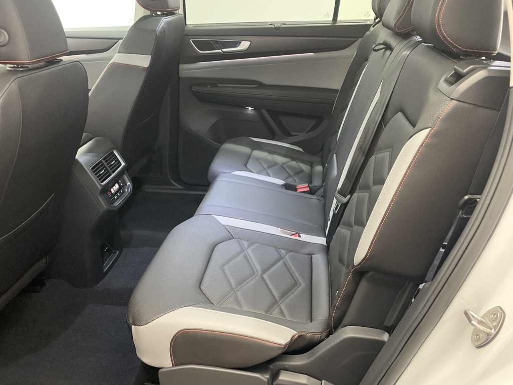 2026 Volkswagen Atlas Atlas Peak Edition - Photo 31