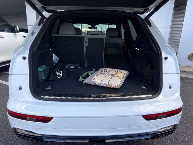 2024 Audi Q5 e 55 S LINE PREMIUM SUV Slide 4