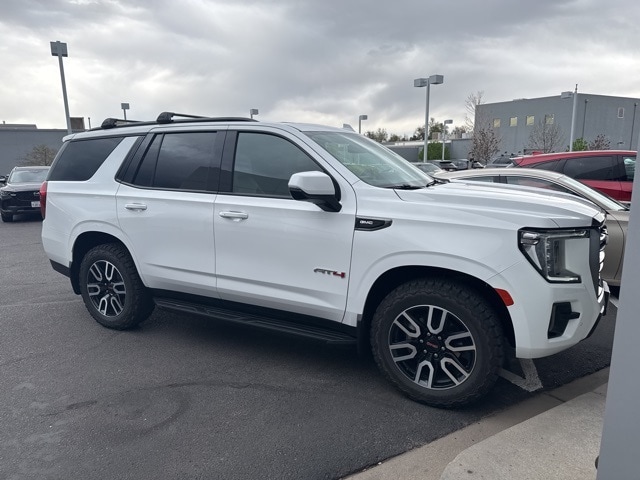 Used 2022 GMC Yukon AT4 with VIN 1GKS2CKL5NR146946 for sale in Littleton, CO