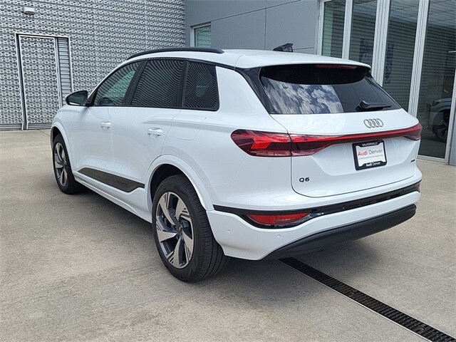 2025 Audi Q6 E-tron Premium Plus photo 3
