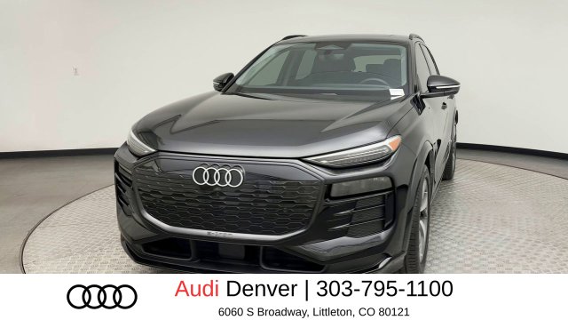 2025 Audi Q6 e-tron PREMIUM SUV Slide 6