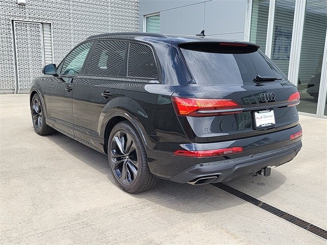 2025 Audi Q7 Premium Plus photo 3