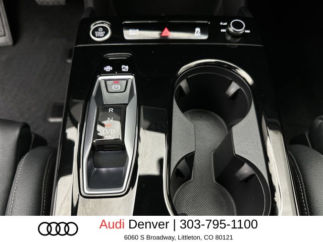 2025 Audi Q6 e-tron PREMIUM SUV Slide 19
