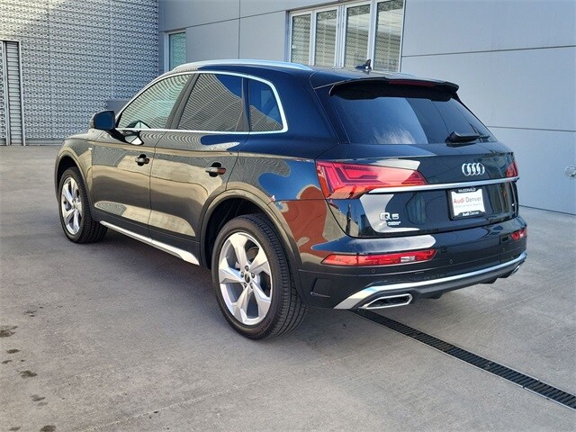 2025 Audi Q5 S line Premium Plus photo 3