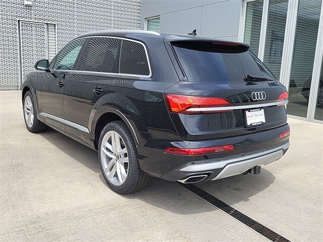 2025 Audi Q7 Premium Plus photo 3