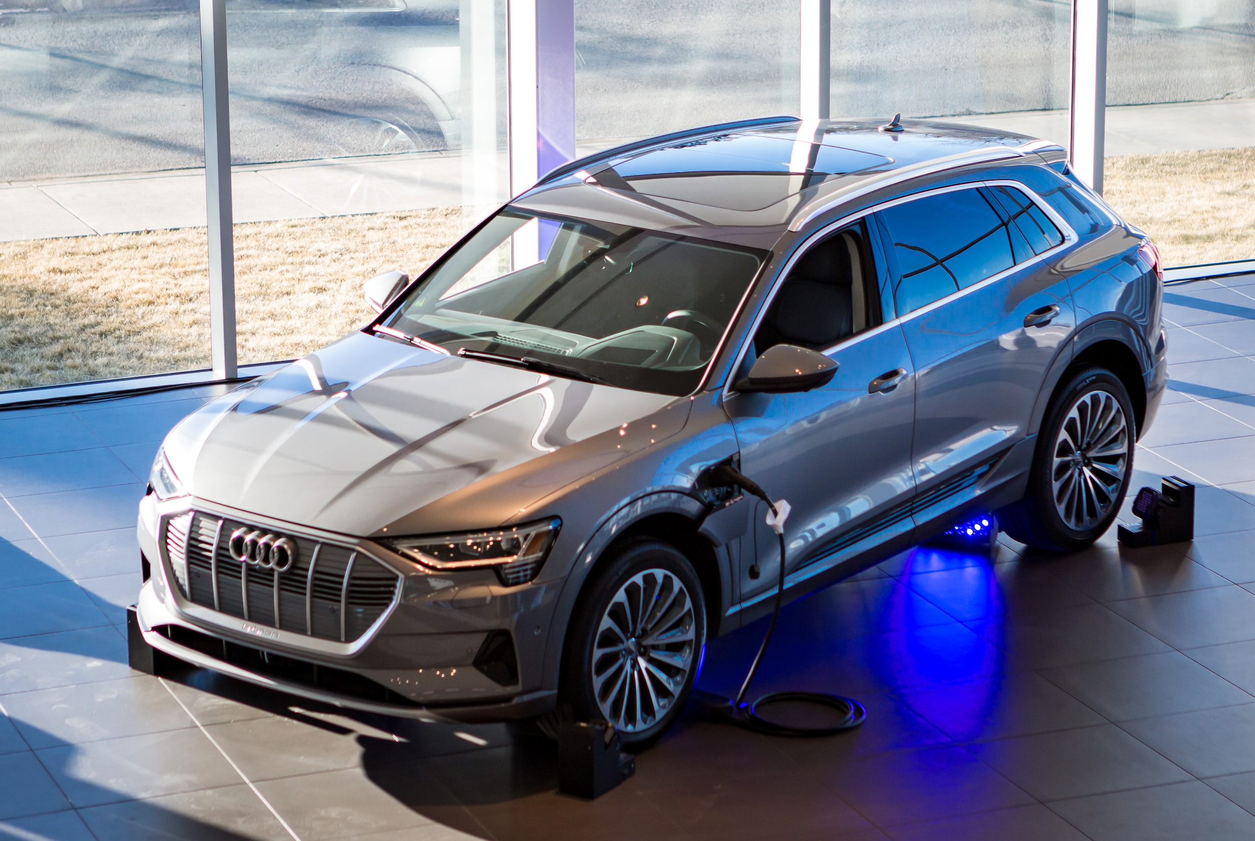 e-tron-14.jpg