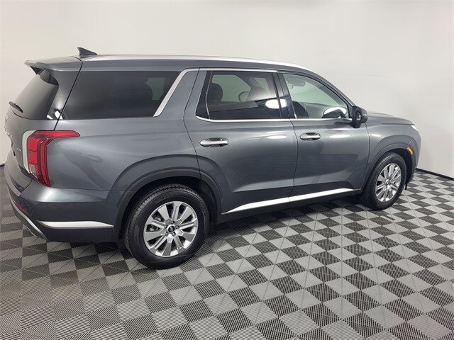 2024 Hyundai Palisade SEL photo 3