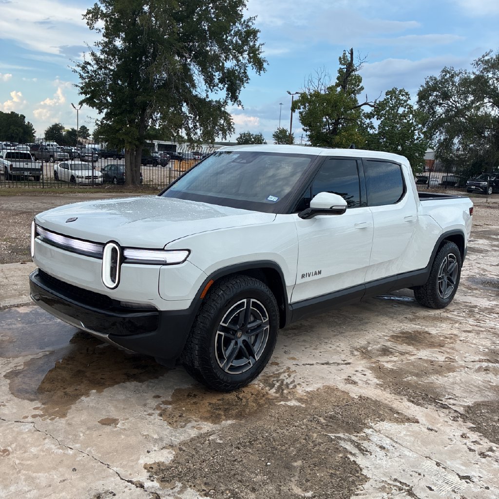 Used 2025 Rivian R1T Adventure Dual Motor Standard Pack Truck
