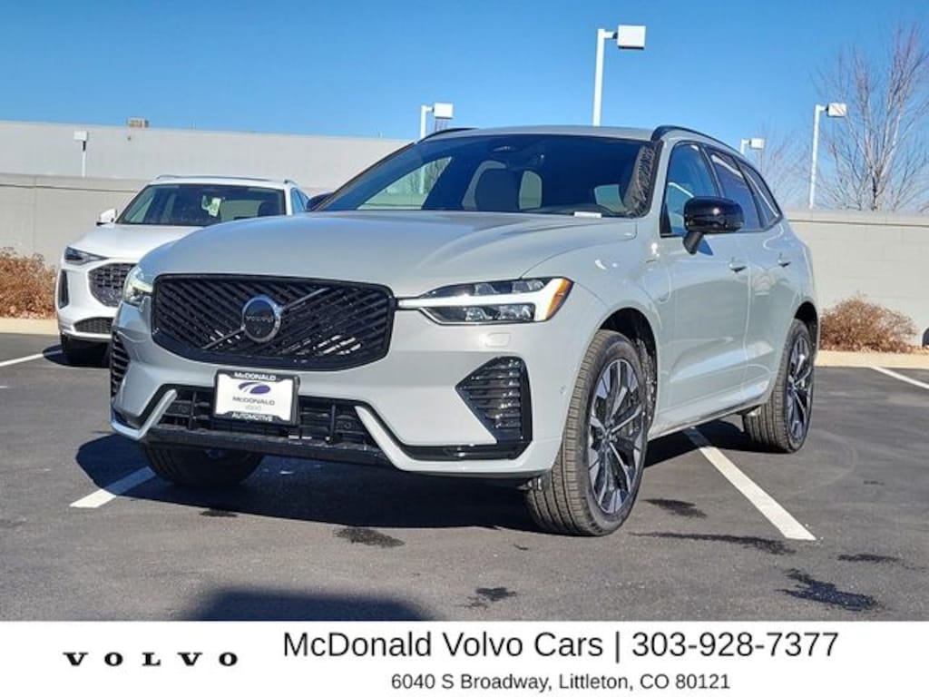New 2026 Volvo XC60 plug-in hybrid T8 Plus SUV