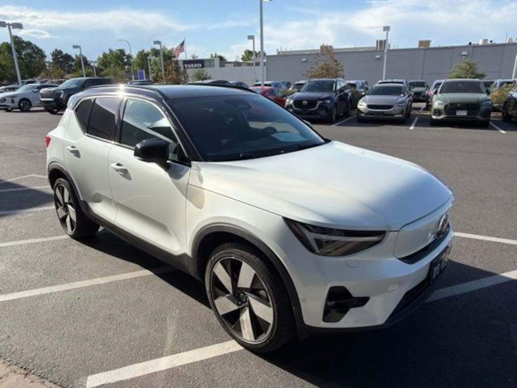 Used 2023 Volvo XC40 Recharge Pure Electric Ultimate SUV