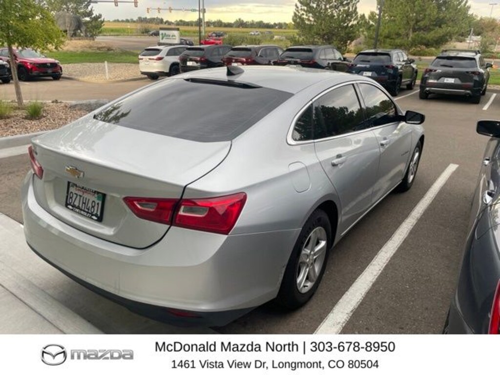 Used 2021 Chevrolet Malibu LS w/1FL Sedan