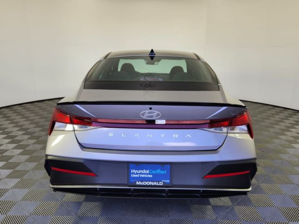 Used 2025 Hyundai Elantra SEL Sport Sedan