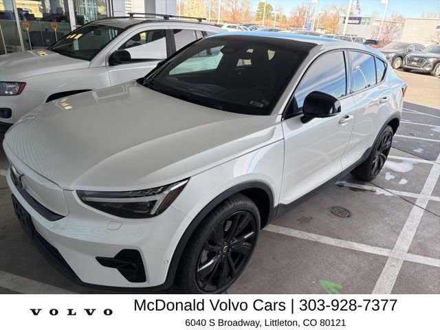 2023 Volvo C40 Ultimate