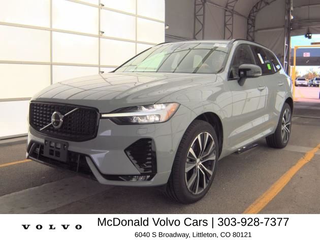 2025 Volvo XC60 B5 Plus Dark AWD's photo