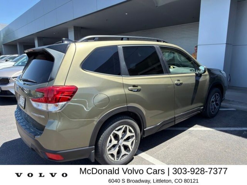 Used 2024 Subaru Forester Premium SUV