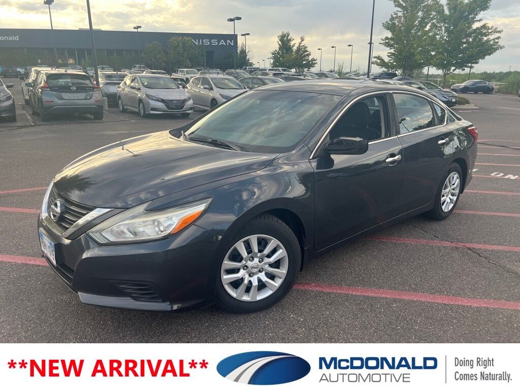 Used 2016 Nissan Altima 2.5 S Sedan