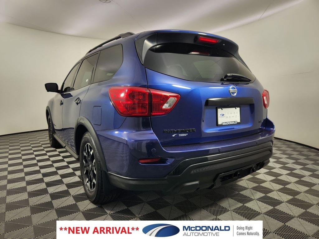 Used 2019 Nissan Pathfinder SL SUV