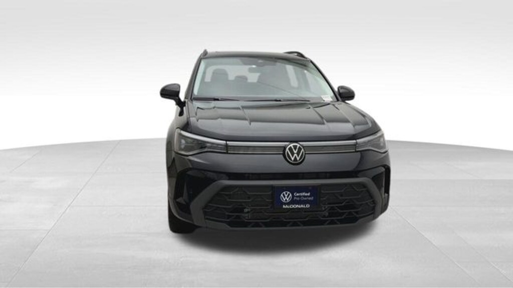 Used 2025 Volkswagen Taos 1.5T SE Black SUV
