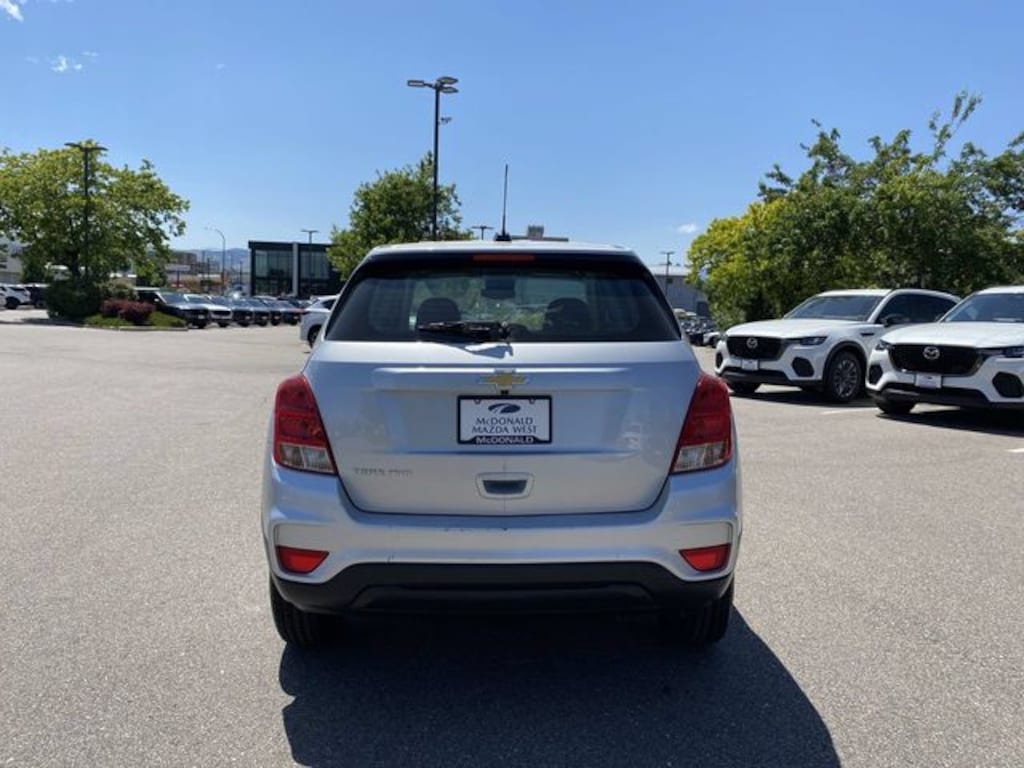 Used 2018 Chevrolet Trax LS SUV