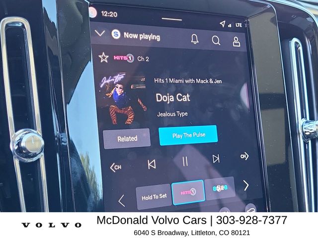 2026 Volvo XC40 Plus - Photo 25