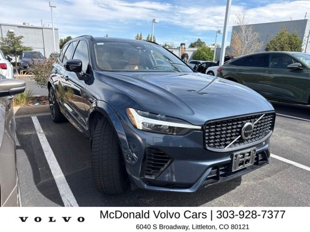Used 2024 Volvo XC60 plug-in hybrid T8 Ultimate Dark SUV