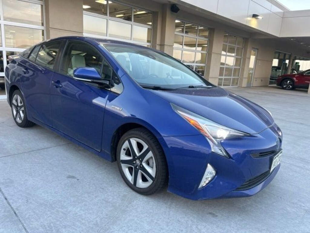 Used 2016 Toyota Prius Three Touring Hatchback