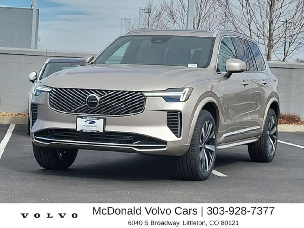 New 2026 Volvo XC90 B6 Core SUV
