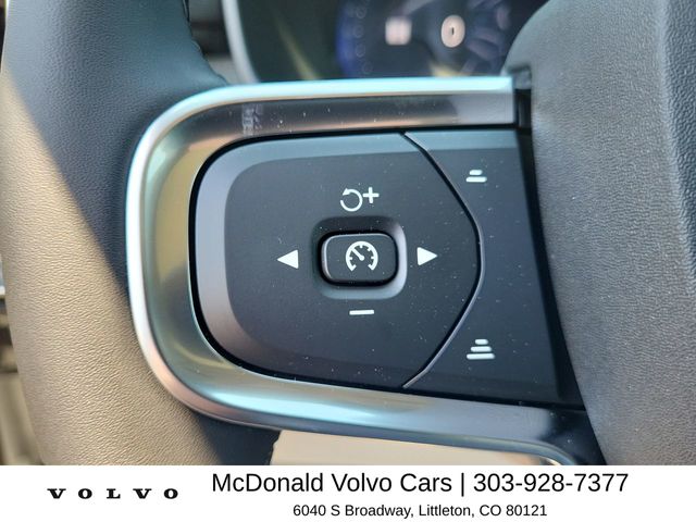 2026 Volvo XC40 Plus - Photo 22