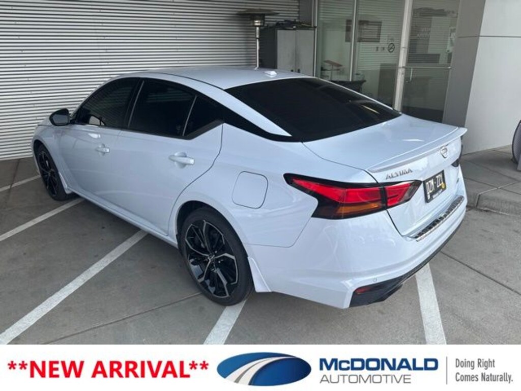 Used 2023 Nissan Altima 2.5 SR Sedan