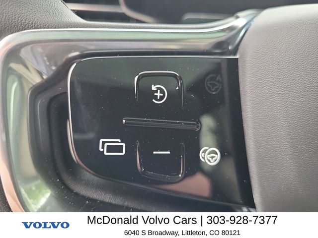 2025 Volvo EX90 Plus - Photo 22