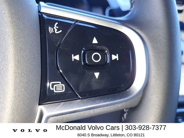 2026 Volvo XC90 Plus - Photo 23