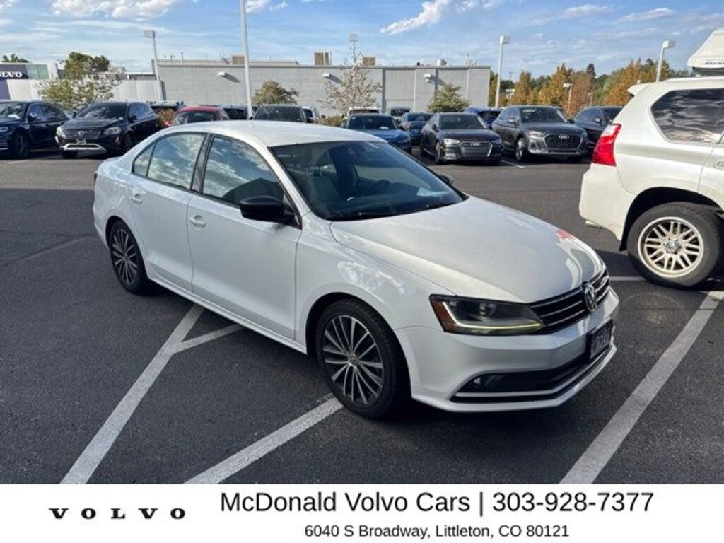 Used 2017 Volkswagen Jetta 1.8T Sport Sedan