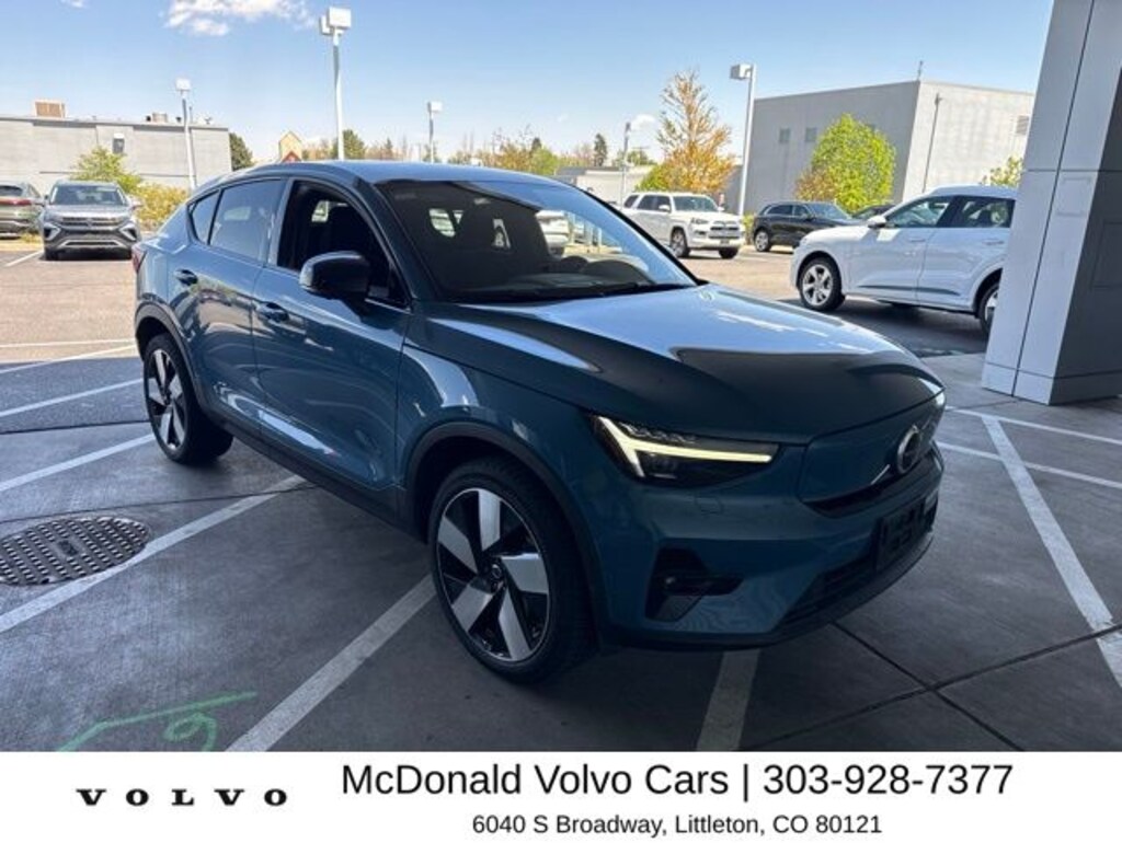 Used 2023 Volvo C40 Recharge Pure Electric Twin Ultimate SUV