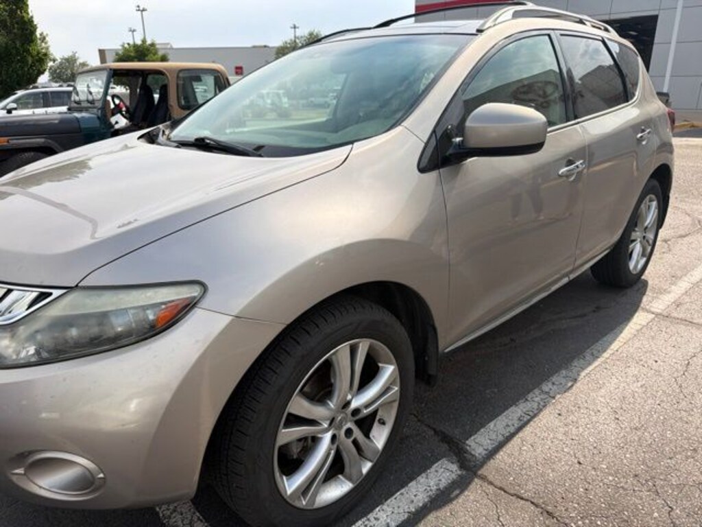 Used 2009 Nissan Murano LE SUV