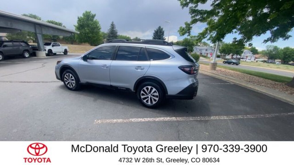 Used 2022 Subaru Outback Premium SUV