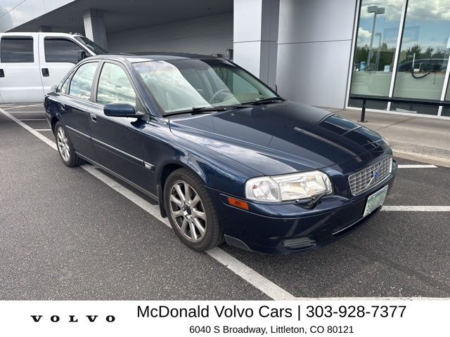 2004 Volvo S80 2.5T AWD A's photo