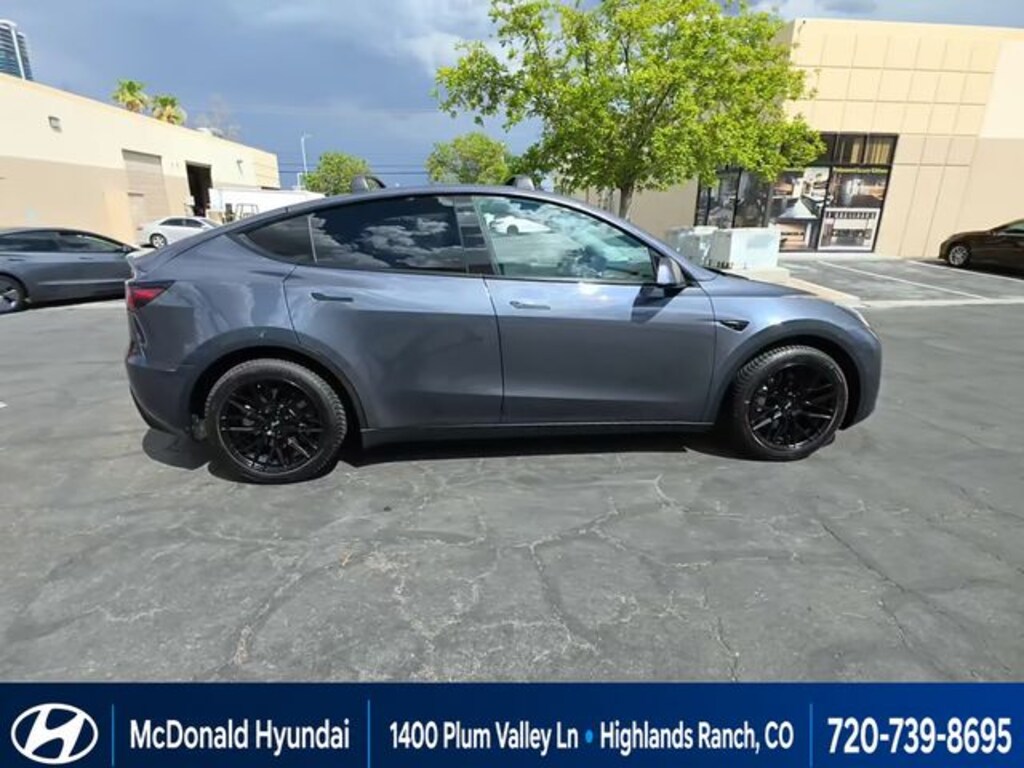 Used 2022 Tesla Model Y Long Range SUV