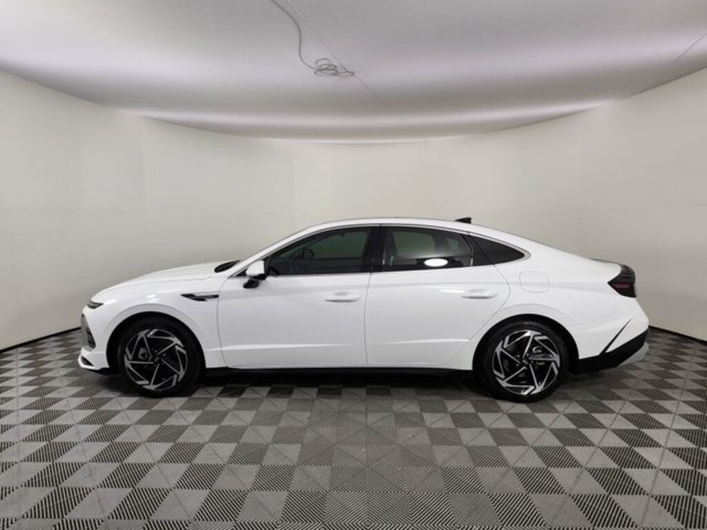 Used 2025 Hyundai Sonata SEL Convenience Sedan