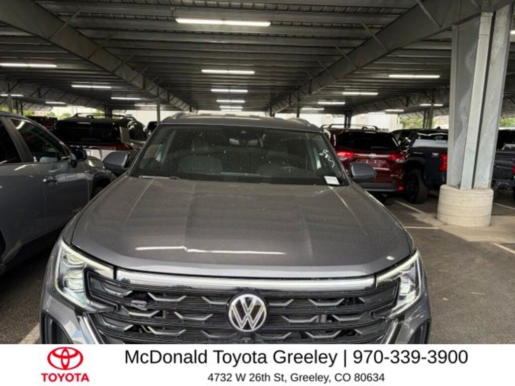 Used 2024 Volkswagen Atlas Cross Sport 2.0T SE w/Technology SUV