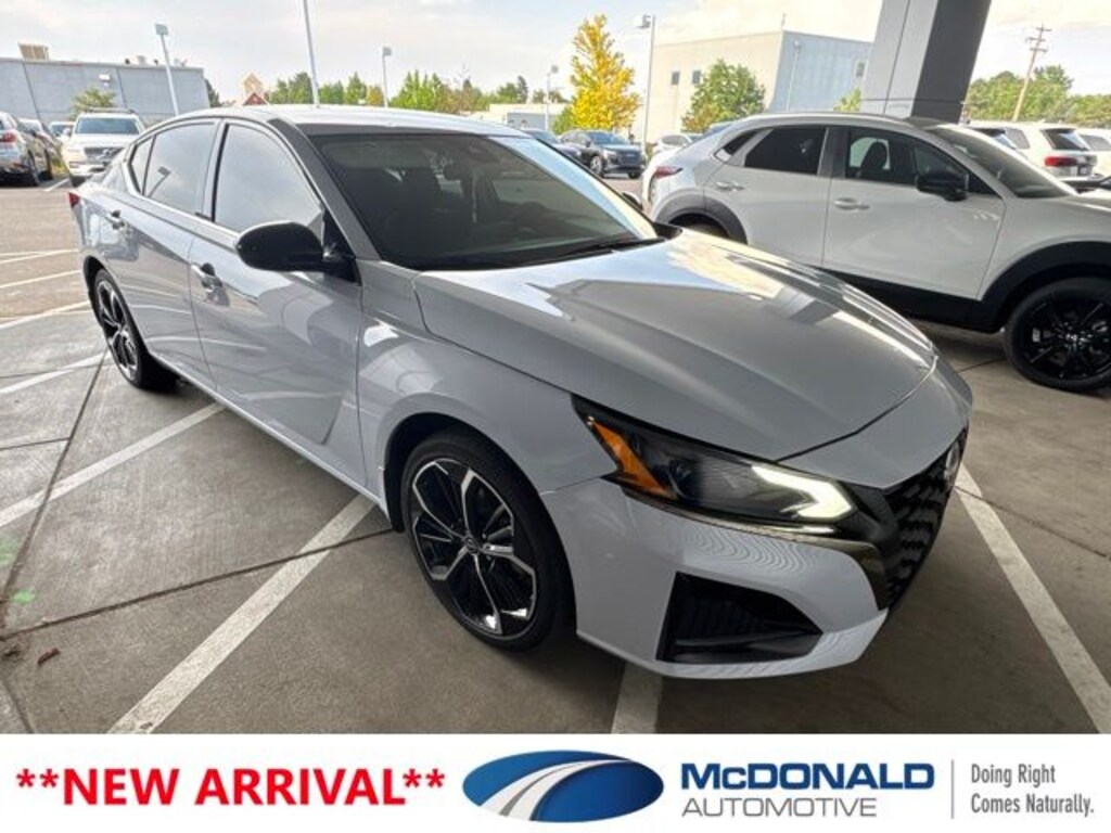 Used 2023 Nissan Altima 2.5 SR Sedan